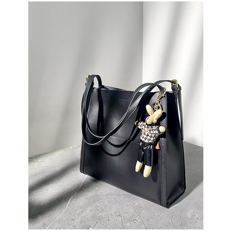 Large Leather Bucket Bag — Women&