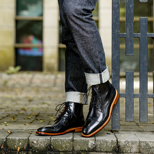 Cowhide British Style Leather Boots — Men&