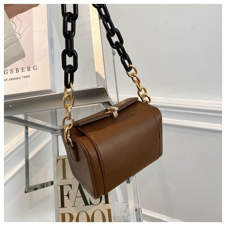 Chain Detail Square Tote Bag — Women&