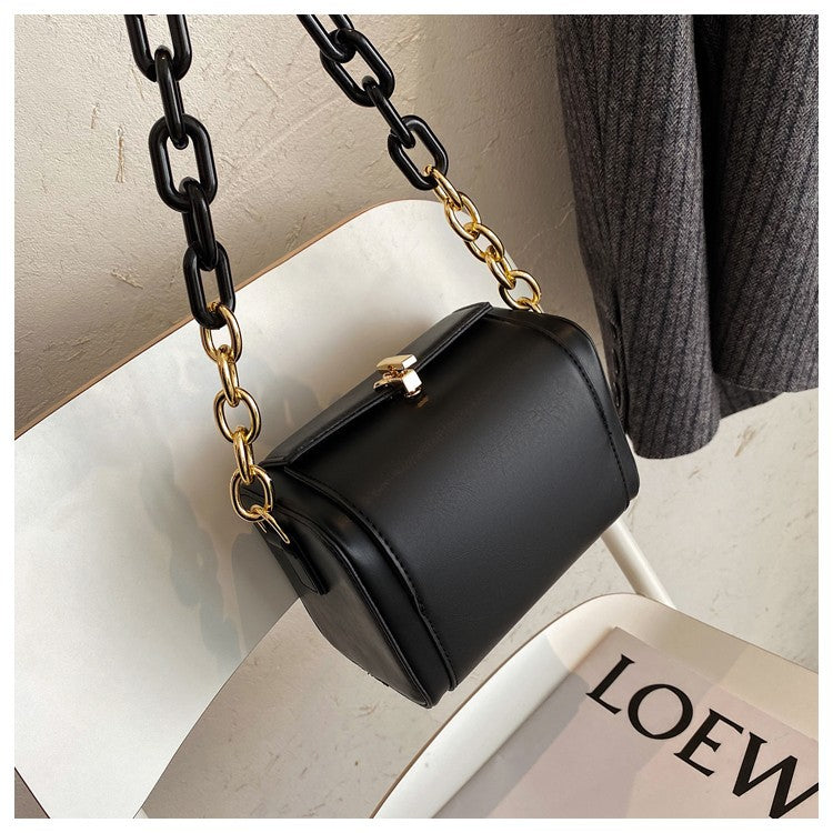 Chain Detail Square Tote Bag — Women&