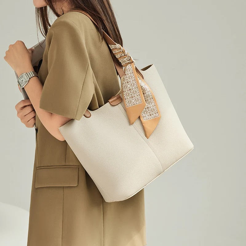 Bow-Detail Shoulder Bag - Women's, enhanced product photo