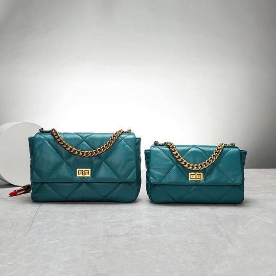 Sheepskin Chain Bag — Women&
