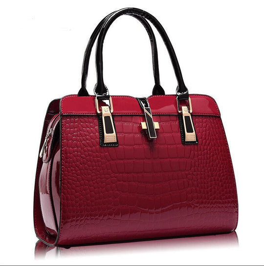 Multi-Pocket Tote Messenger