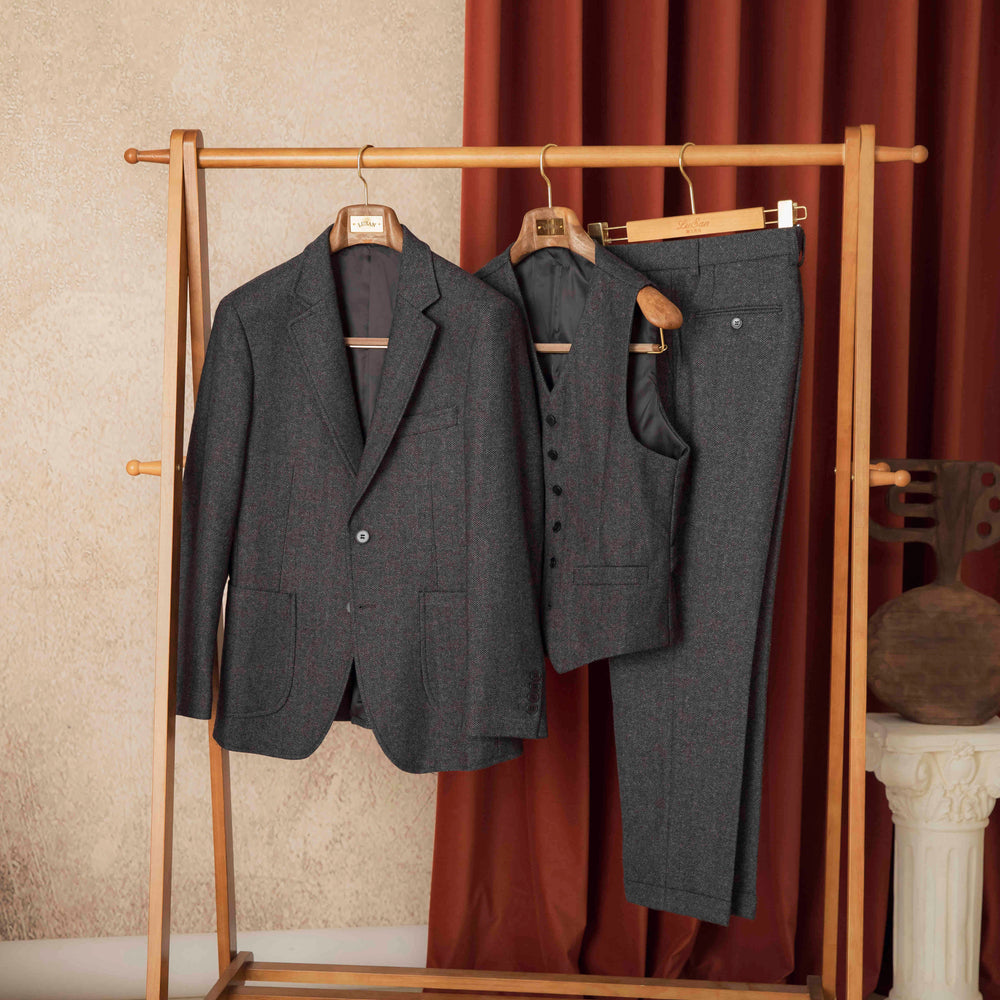 Herringbone Wool Slim Fit Suit — Men's