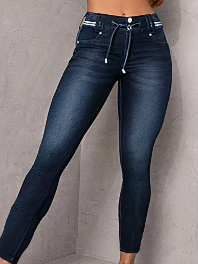 Athleisure Skinny Jeans — Women&