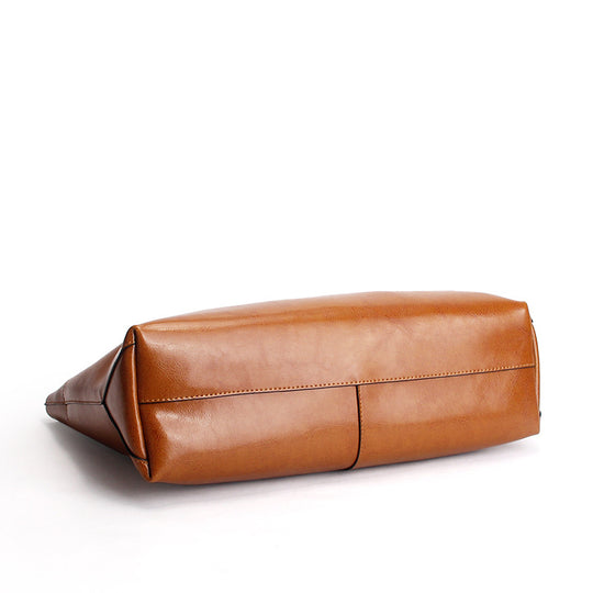 Oil-Wax Leather Tote — Women&
