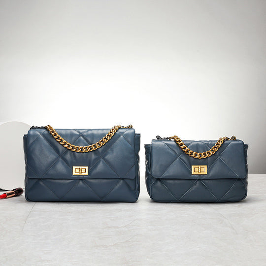 Sheepskin Chain Bag — Women&