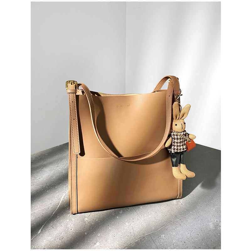 Large Leather Bucket Bag — Women's