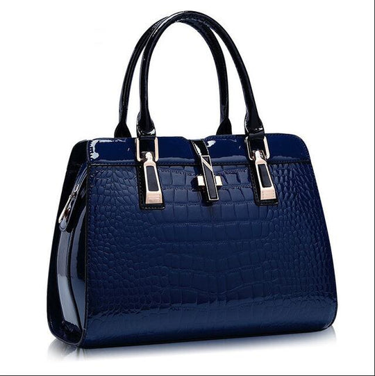 Multi-Pocket Tote Messenger