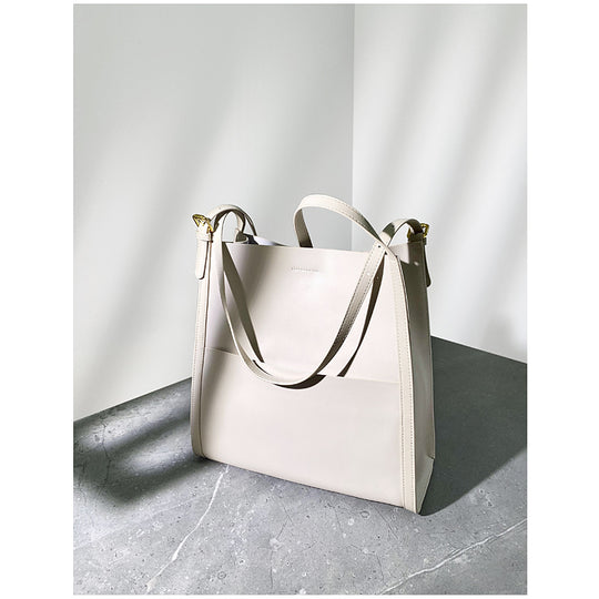 Large Leather Bucket Bag — Women&