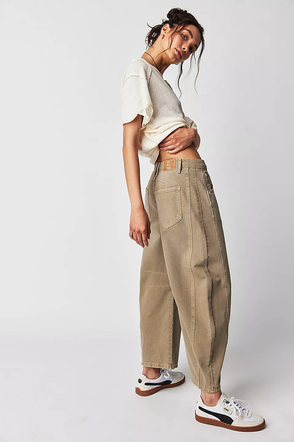 High-Stretch Mid-Rise Barrel Jeans — Women's