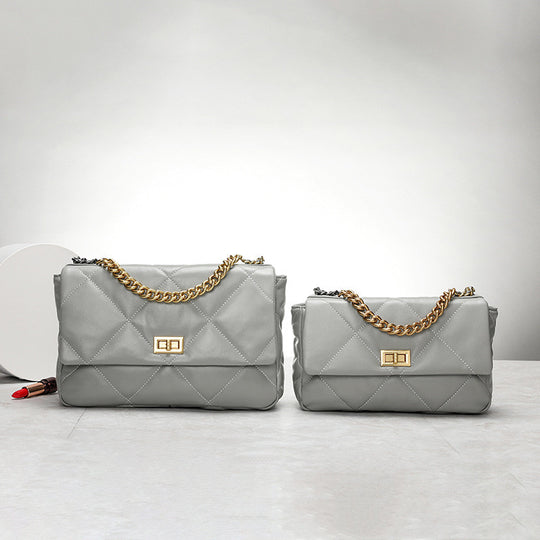 Sheepskin Chain Bag — Women&