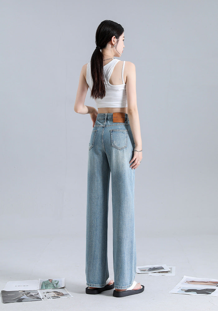 Irregular Straight Jeans — Women&