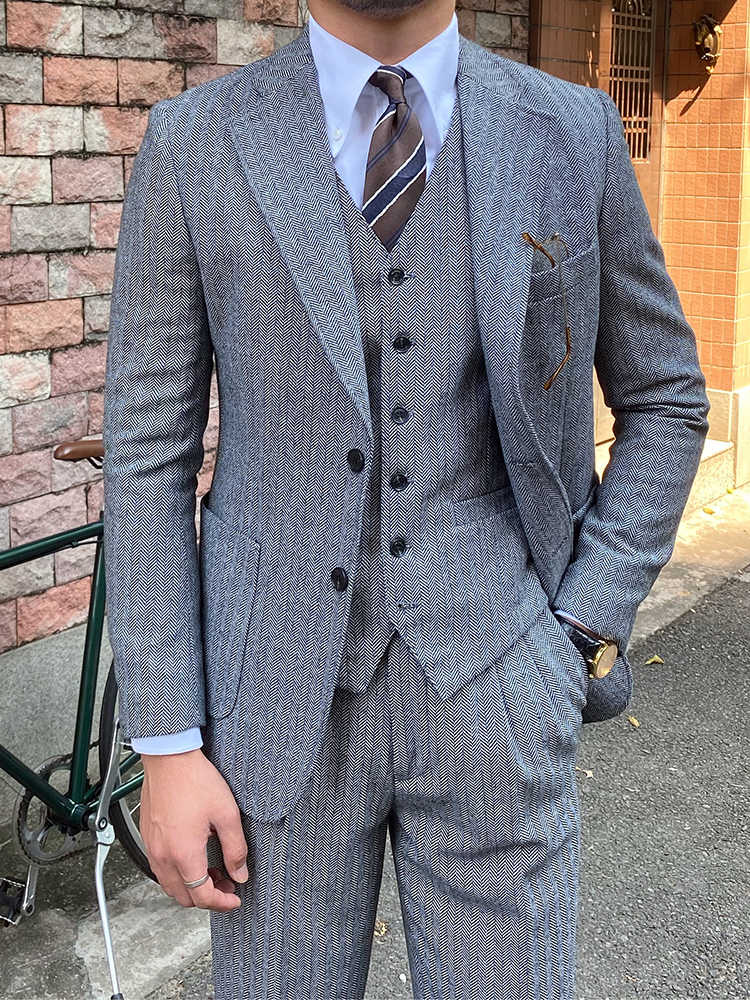 Herringbone Wool Slim Fit Suit — Men&