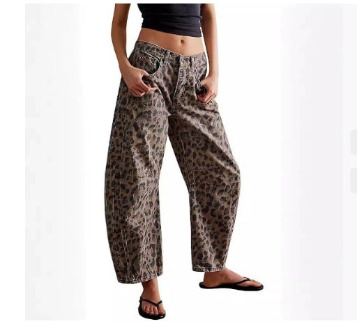 High-Stretch Mid-Rise Barrel Jeans — Women&