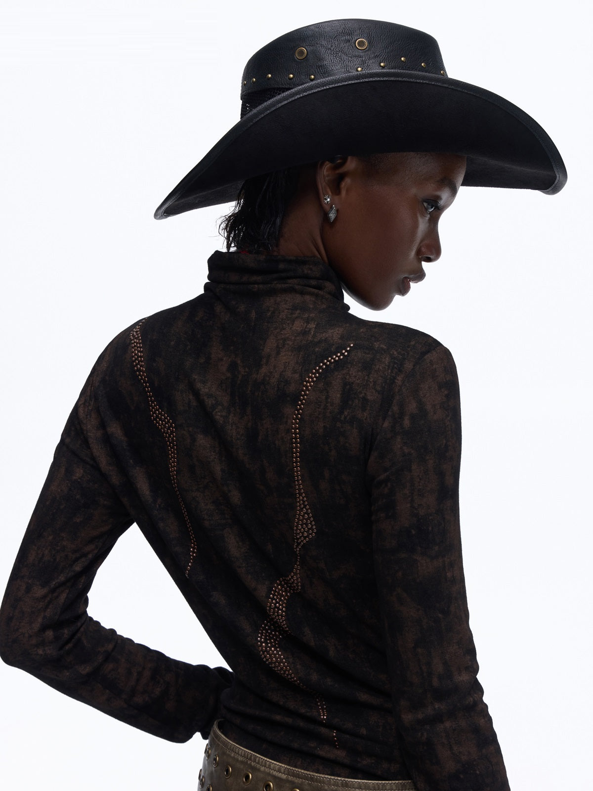 Antique Silver Copper Hot Drill High Nneck Long-Sleeve Base Top