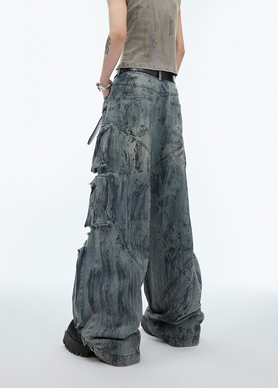 Hand-Painted Distressed Jeans — Men&